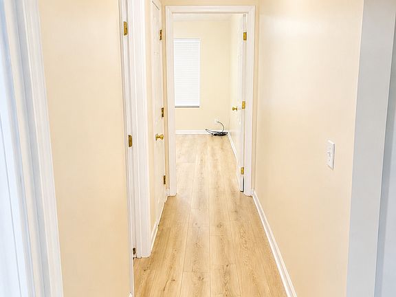 4th image of 589 Carlton Pointe Dr #45
