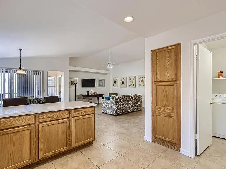 13430 W Port Au Prince Ln — Photo 4