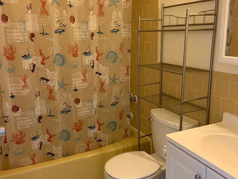 115 W Squantum St #802 — Photo 6