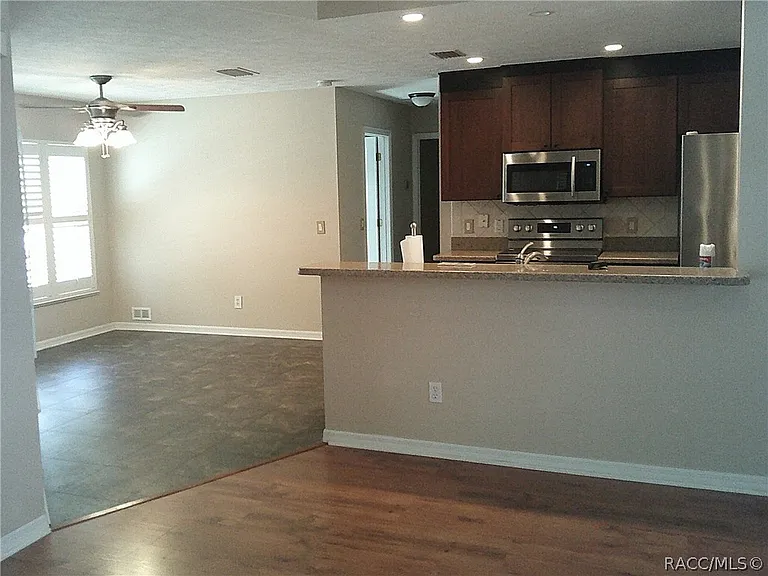 1035 S Brookfield Dr — Photo 9