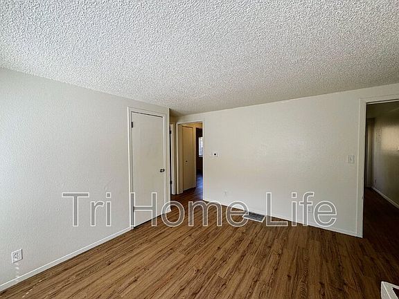 5th image of 1161 N Rosemary St Unit 101