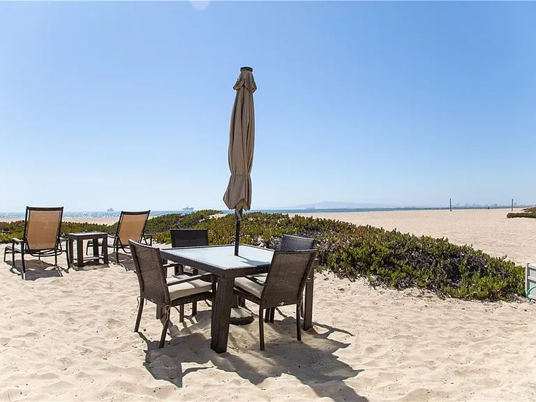 35A Surfside Ave — Photo 31