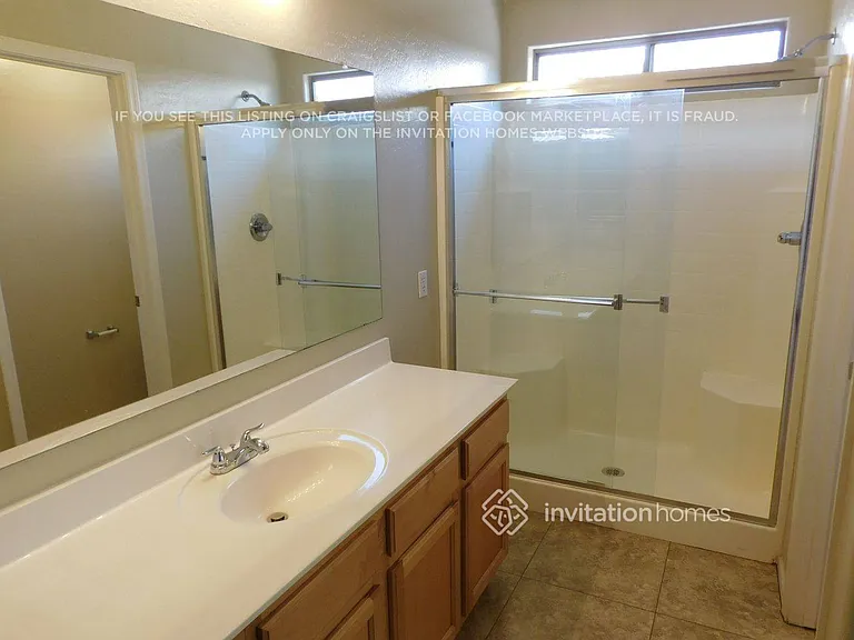 7015 S 23rd Ln — Photo 12