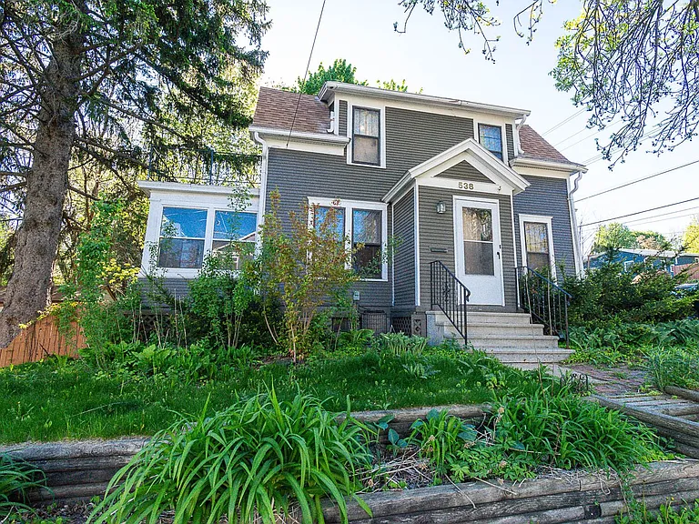 538 14th Ave SW — Photo 18