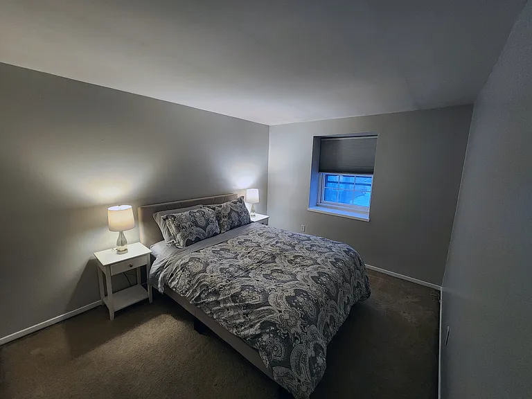 5740 Yellowrose Ct — Photo 5