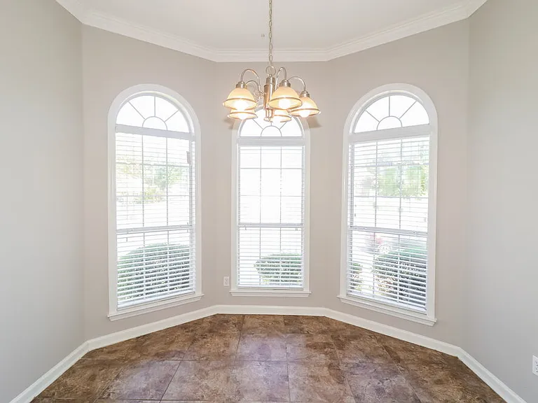 4011 Chesapeake Way — Photo 6