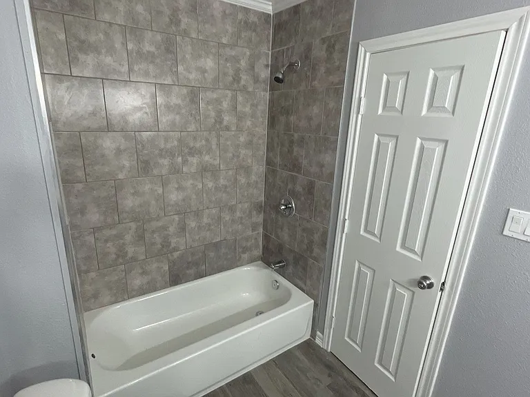 4620 Nichols St — Photo 12