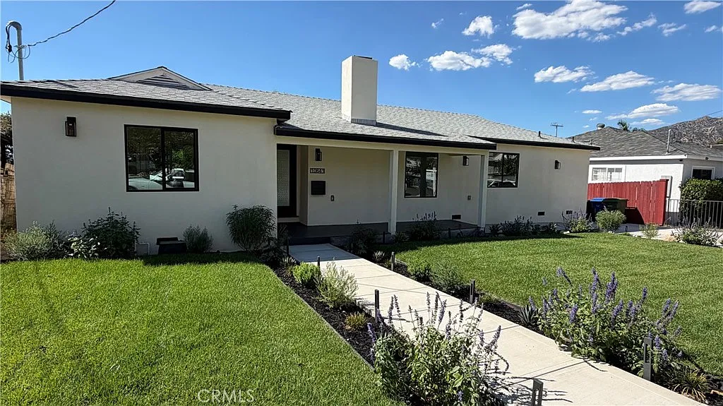 4 bed, 1665 sqft, $4,900 — Photo 3