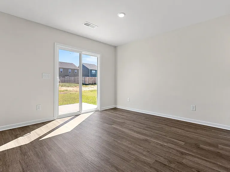 552 Corkscrew Ln — Photo 11
