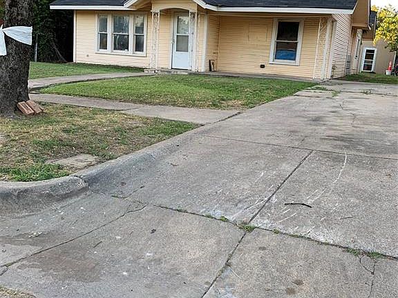 4th image of 3005 Avenue K