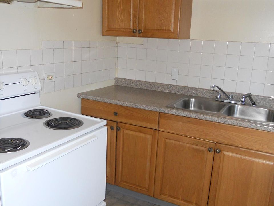 1st image of 425 Porter Ave APT 201