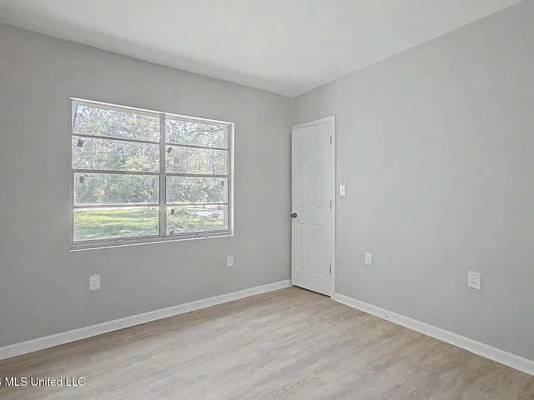 9424 Daisy Vestry Rd #2 — Photo 8