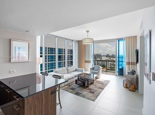 Carillon, Miami Beach, FL 33141