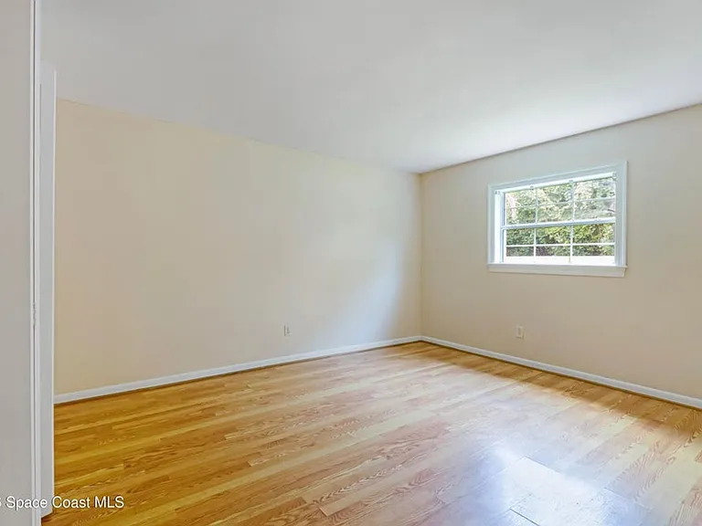 317 Surf Dr — Photo 20