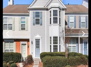 1008 Prestwyck Ct, Alpharetta, GA 30004