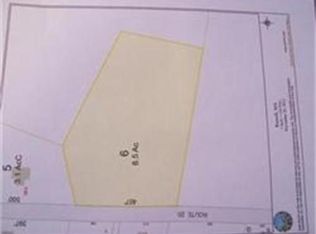 6 Russell Rd, Huntington, MA 01050