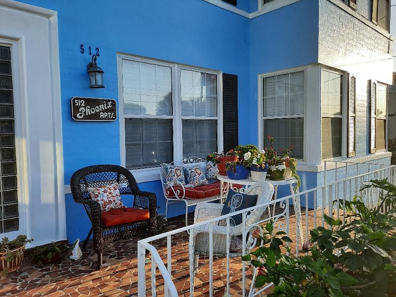 1st image of 512 Phoenix Ave APT 2-1
