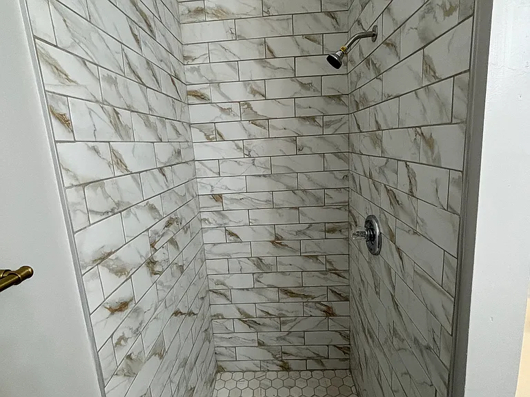 1142 Lavista Dr — Photo 13