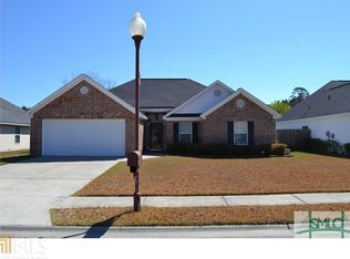 208 Pebblestone Dr, Bloomingdale, GA 31302