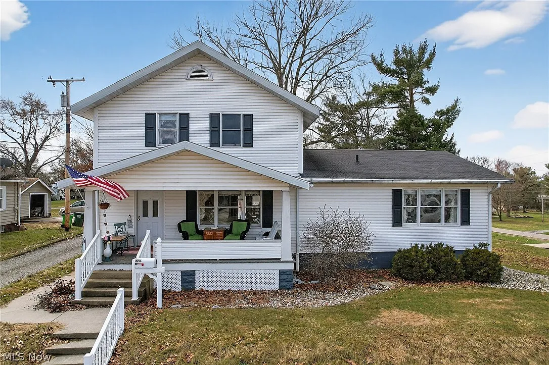 1220 Chestnut St photo 1