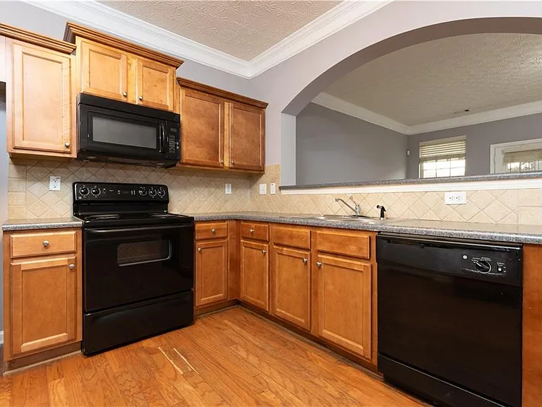 3513 Brycewood Dr — Photo 5