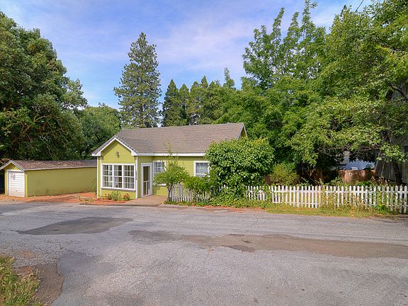 4th image of 2924 Norman Way