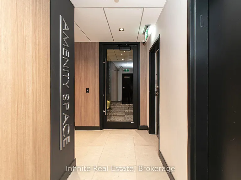 33 Isabella St #2812 — Photo 7