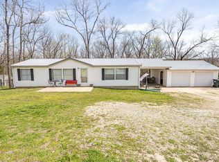 15601 County Road 281, Wheatland, MO 65779