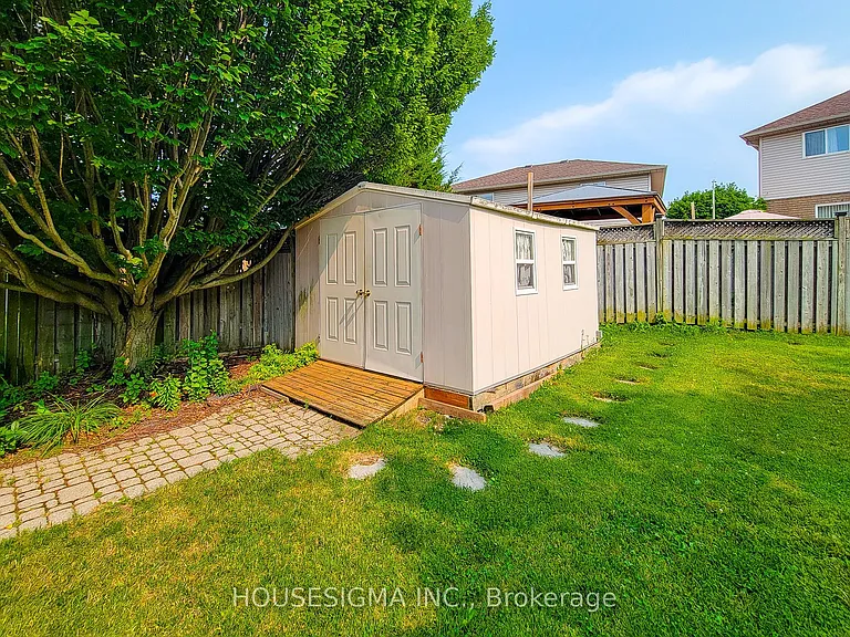 4 Treeview Ct — Photo 42