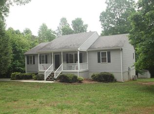 291 Woodland Rd, Appomattox, VA 24522