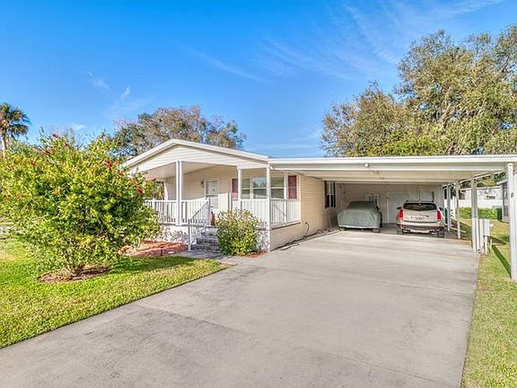 2nd image of 1379 Blackcherry St