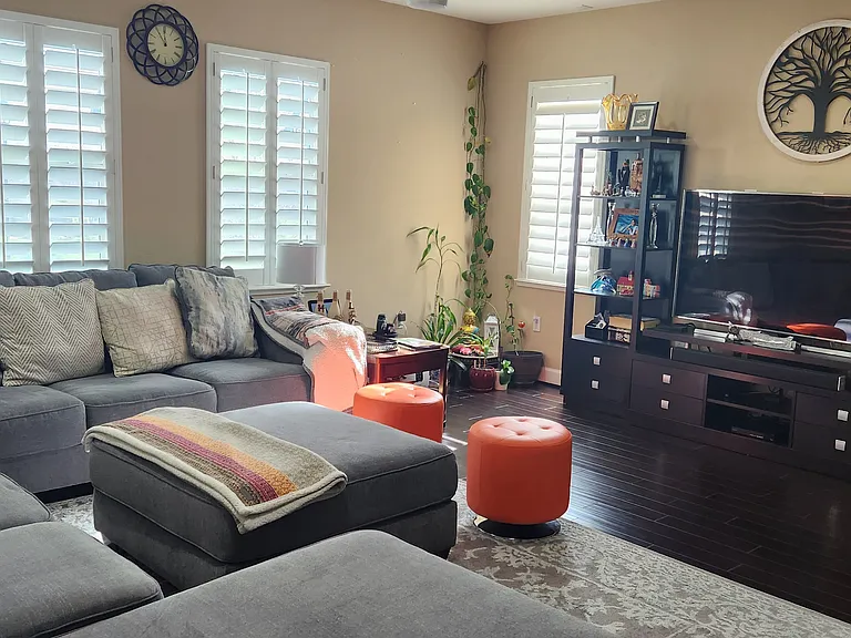 4702 Lee Thompson St — Photo 24