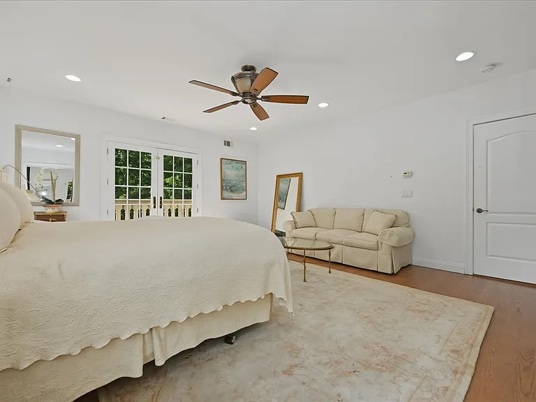 31 Cornwall Ln — Photo 29