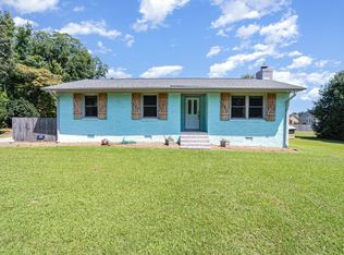 9217 Purfoy Rd, Fuquay Varina, NC 27526