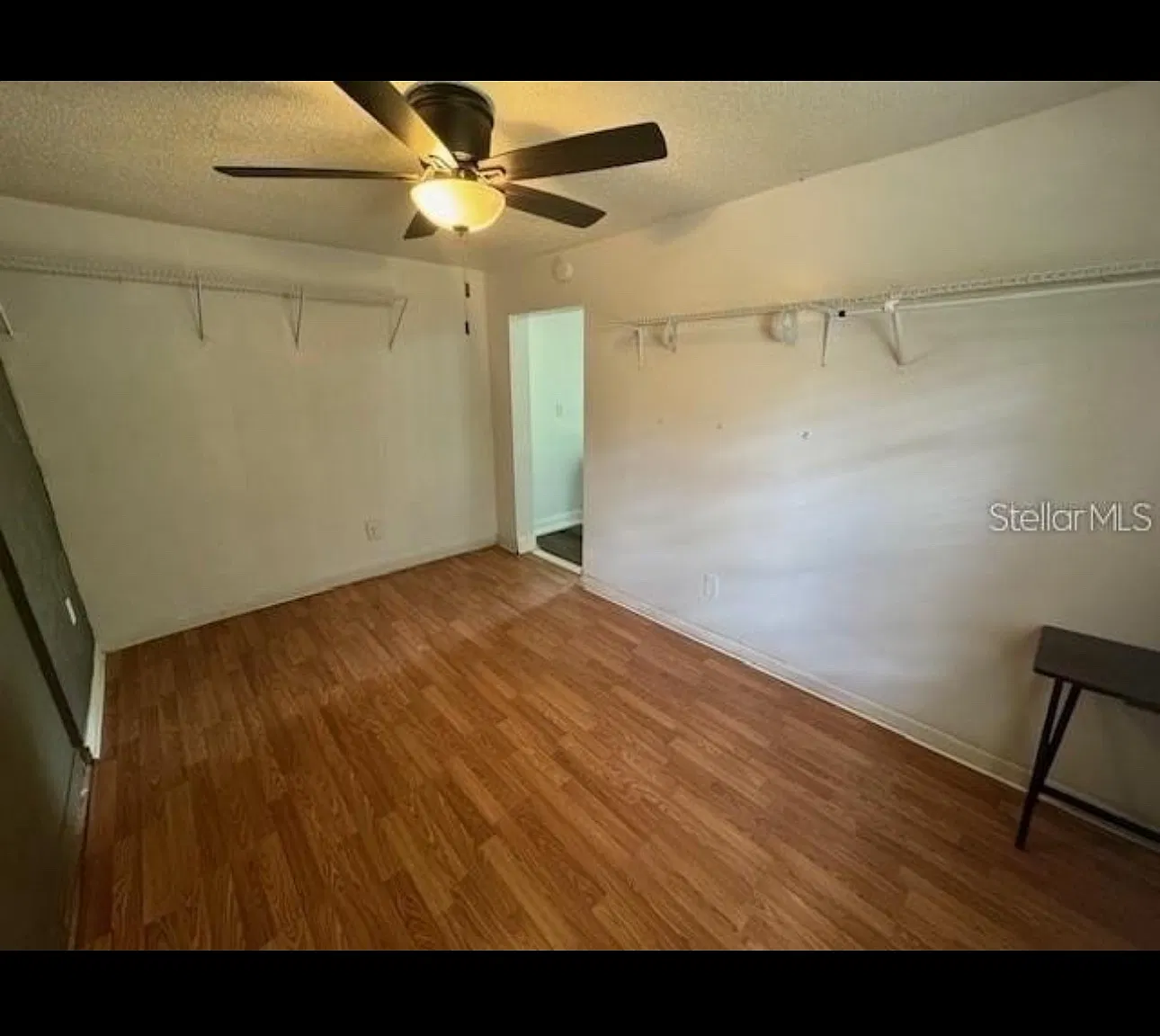 1 bed, 400 sqft, $1,150 — Photo 2