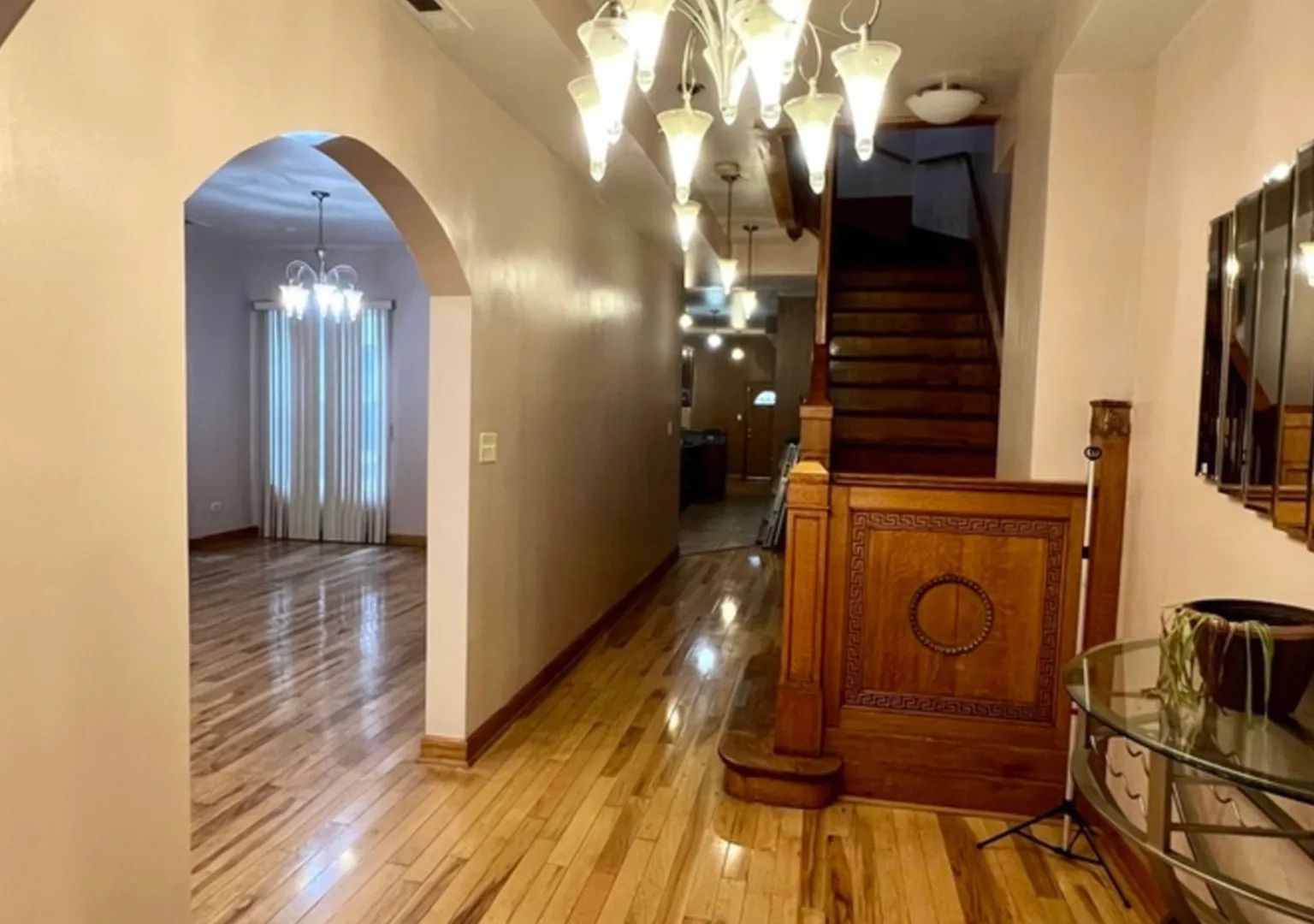 3 bed, 2.5 bath, 3192 sqft, $2,900 — Photo 2