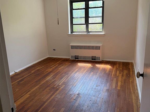5th image of 8719 204th Street #A41