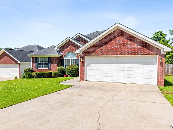 3rd image of 4140 Heathersage Cir