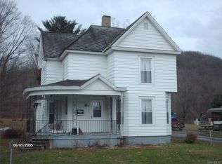 28 N Franklin St, Cattaraugus, NY 14719