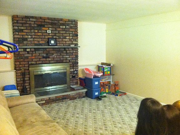 2nd image of 6 Earl Ct