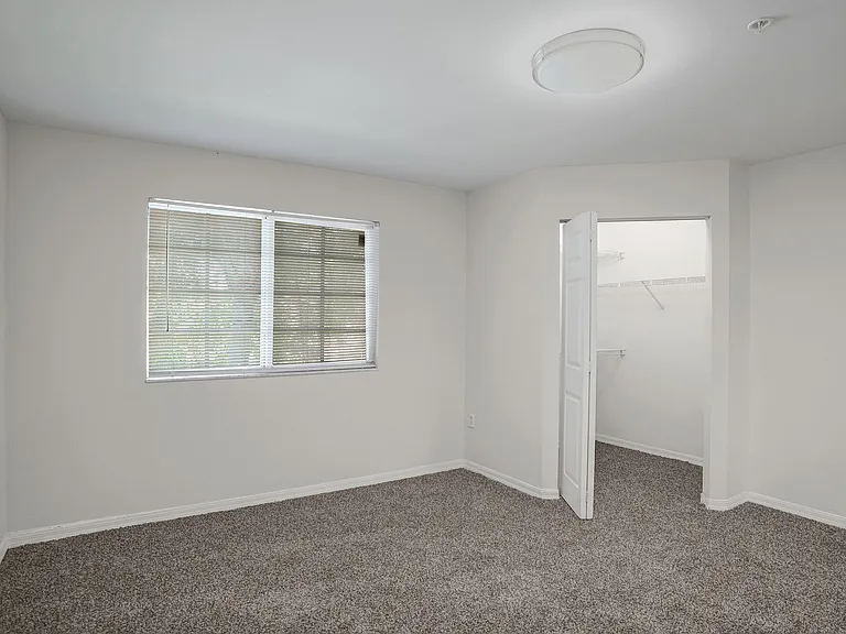 Devonaire HC LLC — Photo 36