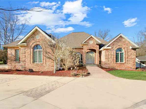 508 Deere Run Ln, Casey, IL 62420