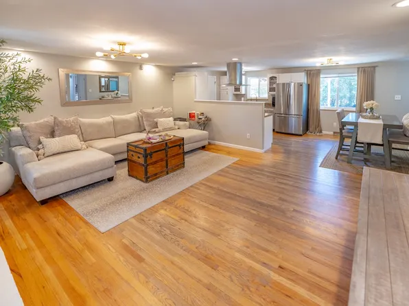 2900 S Jay St, Denver, CO 80227