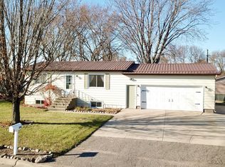 540 Morningside Ave, Paynesville, MN 56362