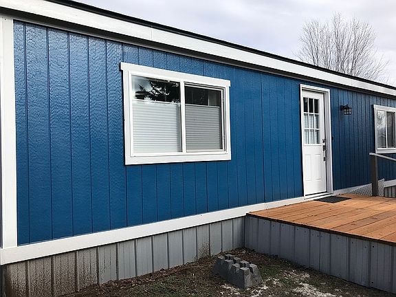 2nd image of 1001 SE 15th St Unit 161