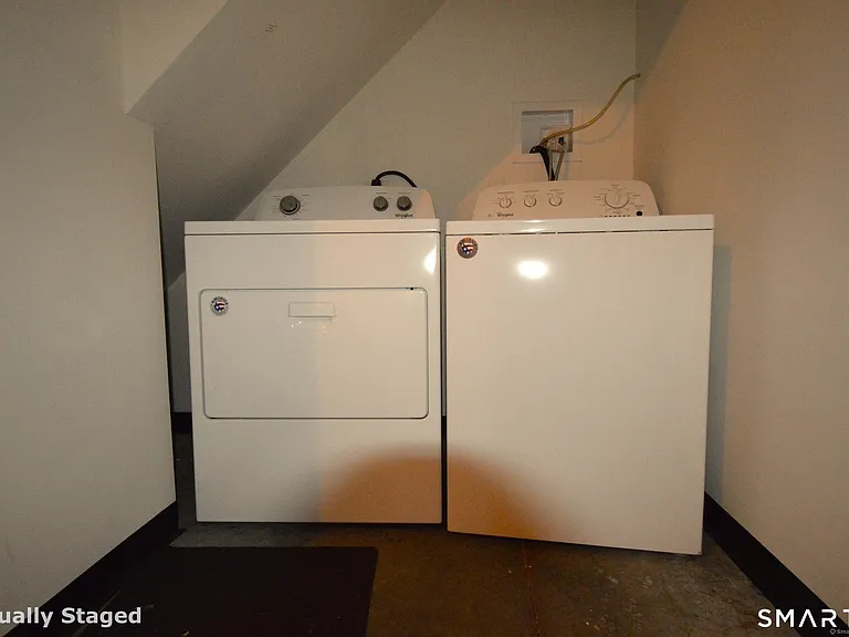 173 Saybrook Rd — Photo 18