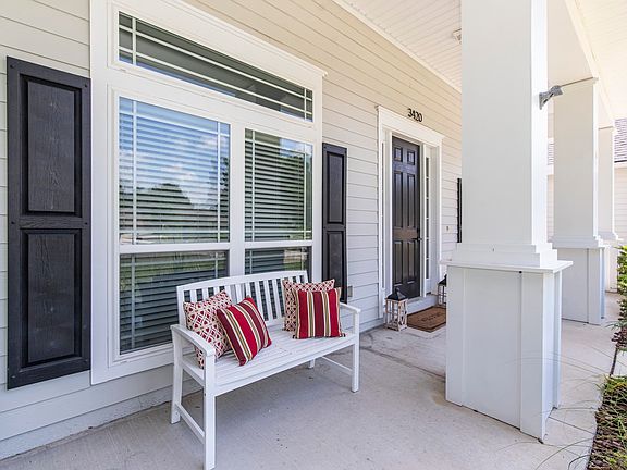 5th image of 3420 S Silvertree Way St