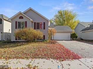 703 11th St, Farmington, MN 55024