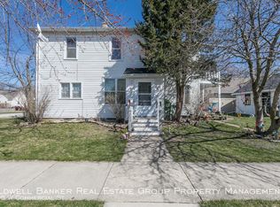 1536 W Commercial St, Appleton, WI 54914