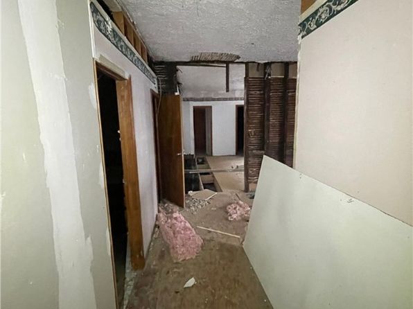 cleveland-ohio-33382122 picture